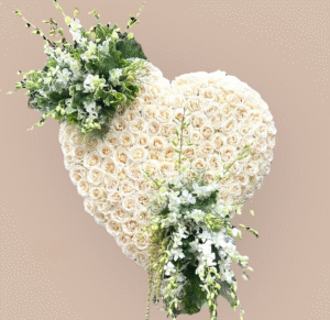 Ivory Rose Heart with Accents